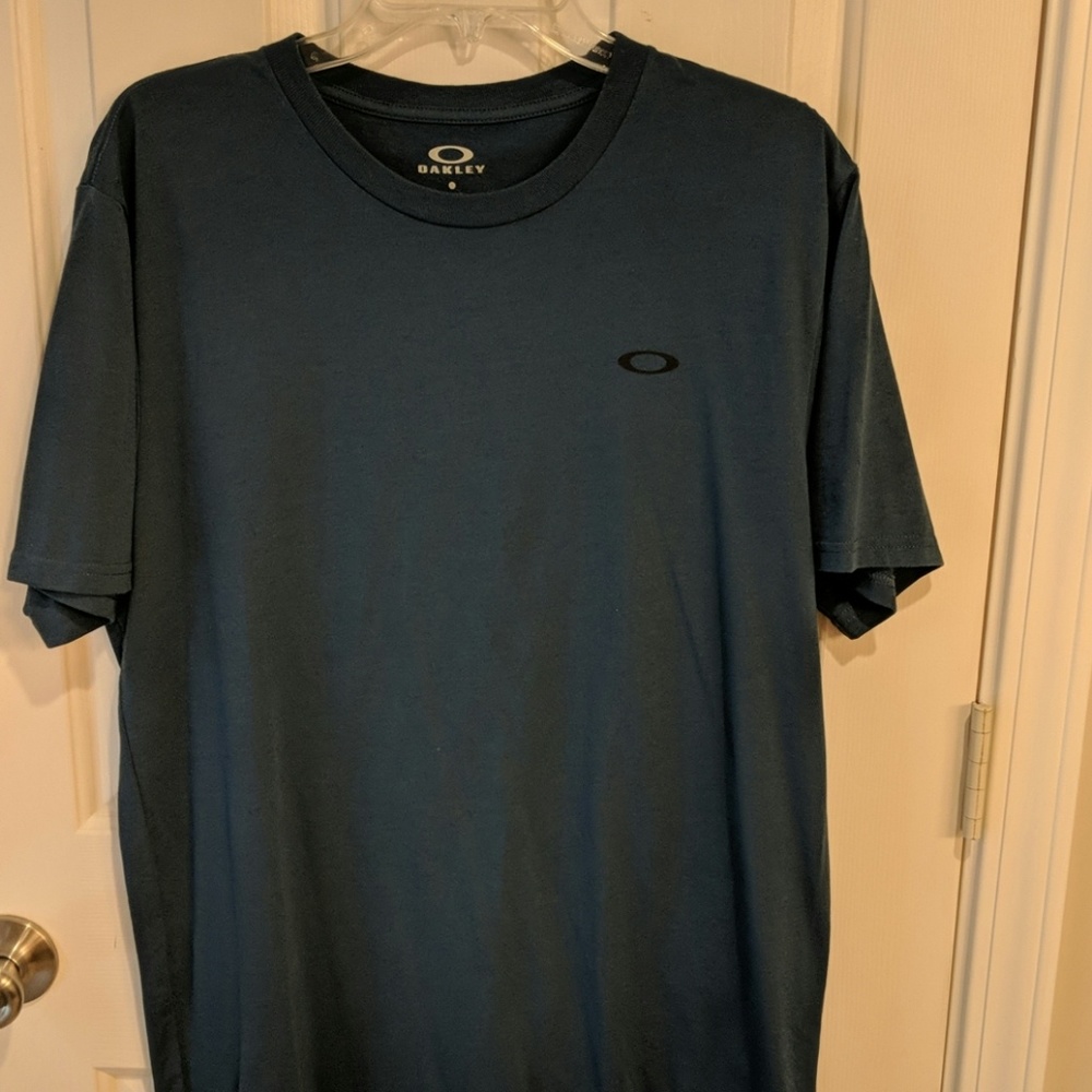 Blue men's Oakley shirt
